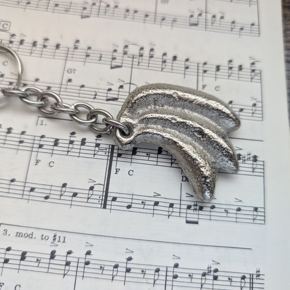 Silver Unusual Keychain - Picture 6 of 6